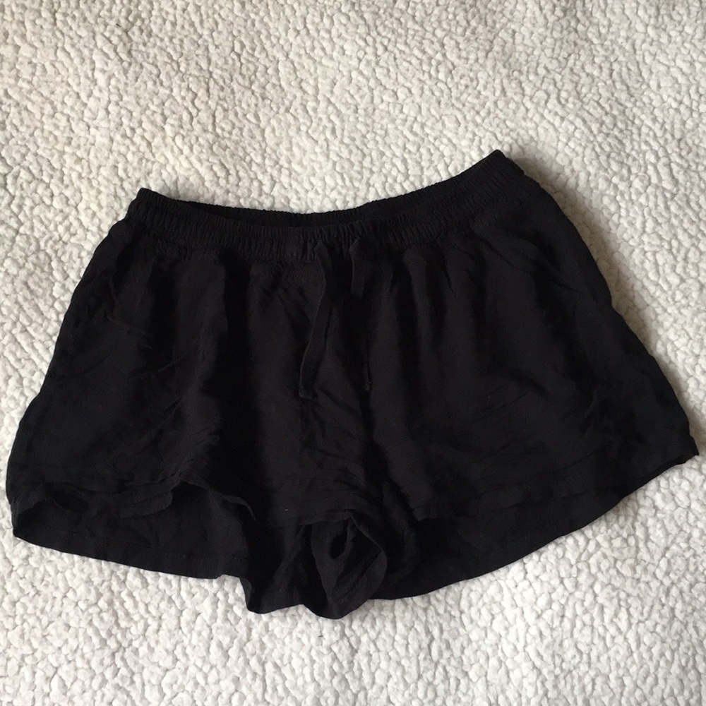SO Black Short Shorts